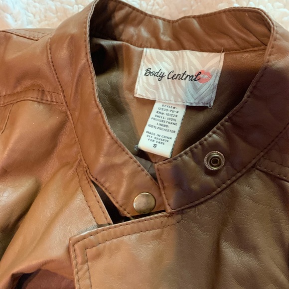 Jacket - Picture 3 of 6